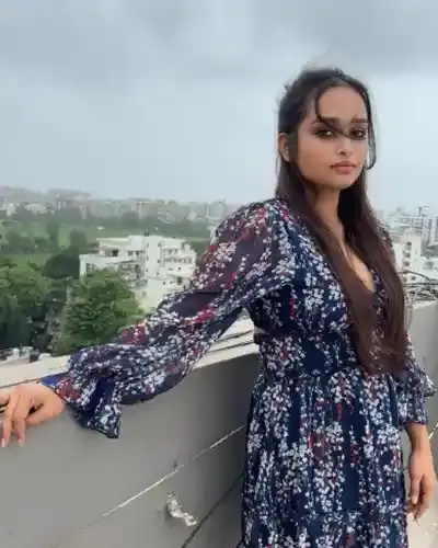 Isagarh Escorts